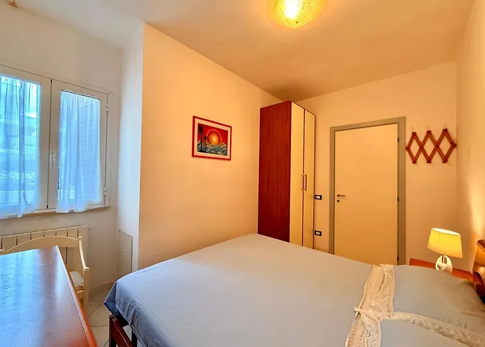 Chiara פולוניקה